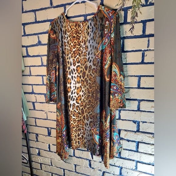 Western Boho Paisley and leopard autumn tunic - Picture 4 of 4
